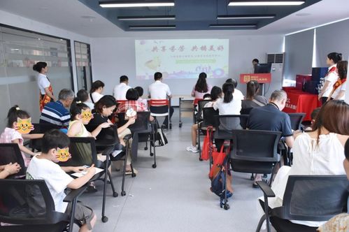 人保寿险三明市中心支公司开展 倾听心语 孤独症儿童书画评选活动